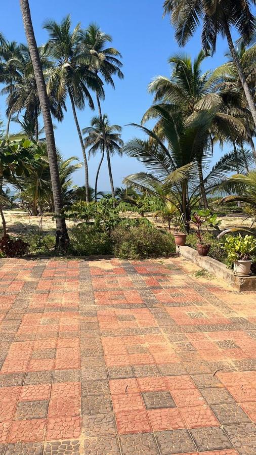 Delta Hospitality - Sea Facing Rooms With A Private Beach Kalyānpur Exterior foto